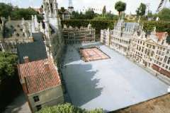 �~�j�E���[���b�p�̃O�����v���X