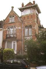 �Ɓi���������j