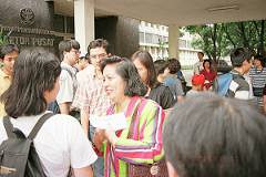 �z�X�g�Ƃ̑Ζ�